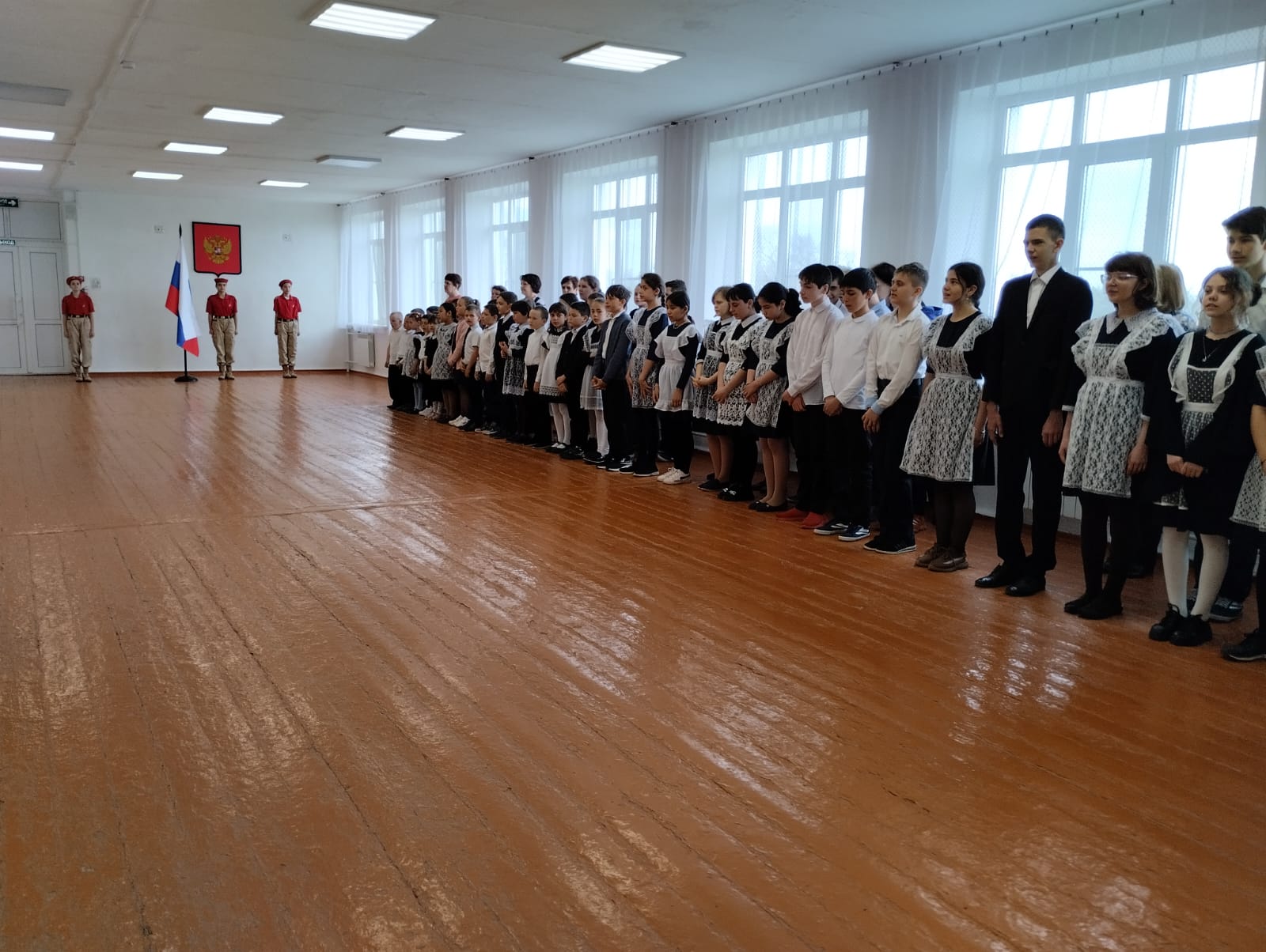 Церемония внесения Государственного флага Российской Федерации, Разговор о важном.